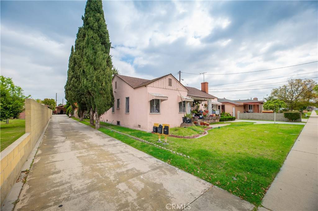 Downey, CA 90242,7901 Cole ST