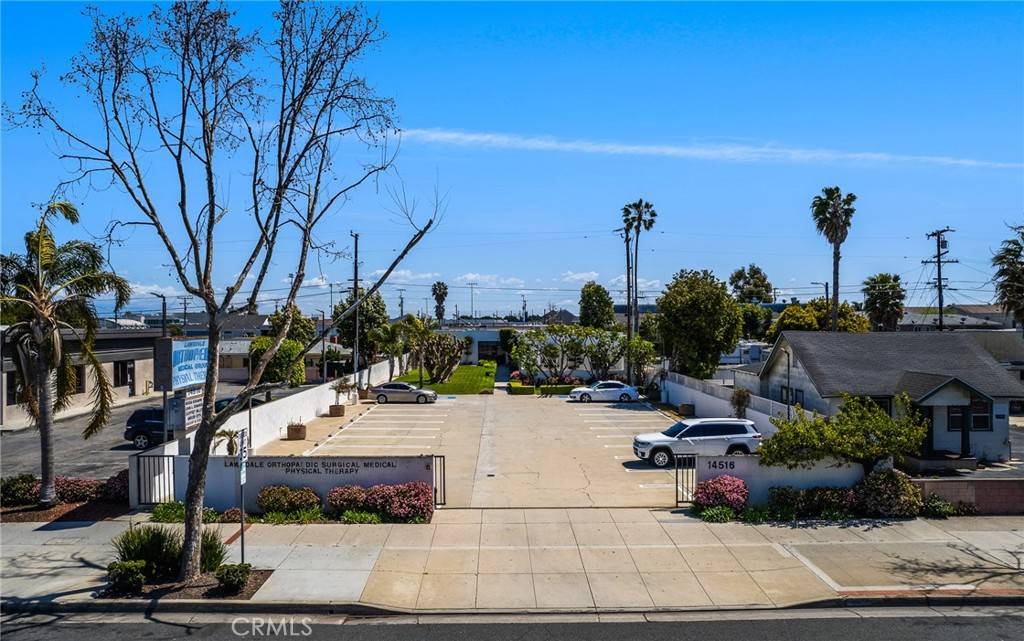 Lawndale, CA 90260,14516 Hawthorne BLVD