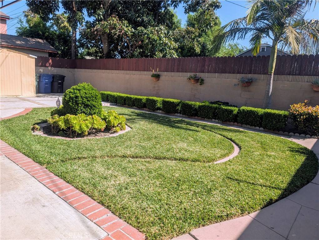 South Gate, CA 90280,2912 Santa Ana ST