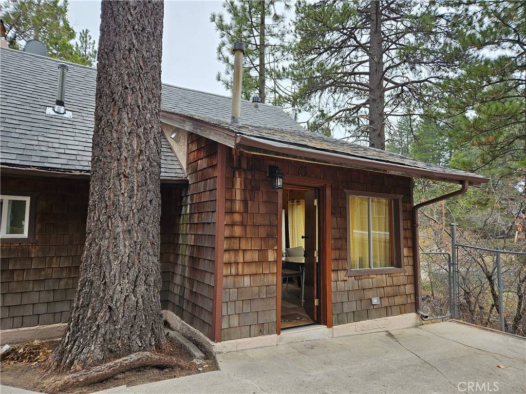 Running Springs, CA 92382,32868 Deer LN