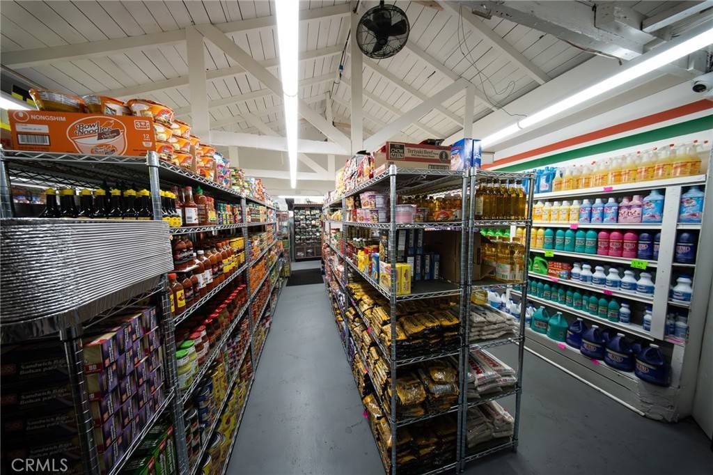 Huntington Park, CA 90255,8506 Santa Fe AVE