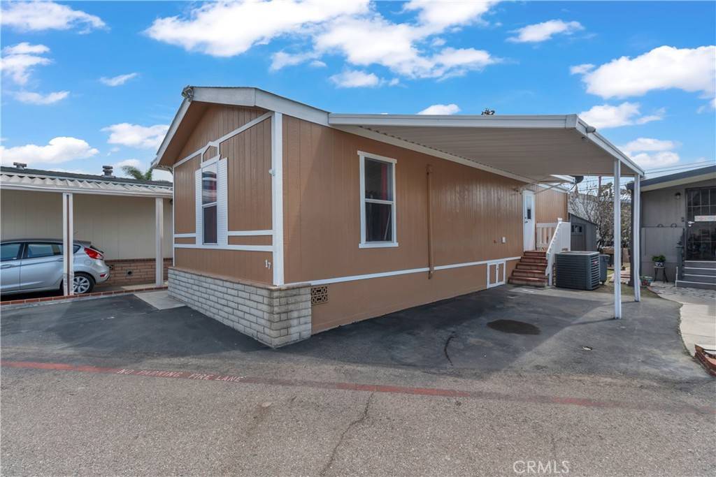 Garden Grove, CA 92841,7887 Lampson Ave #17
