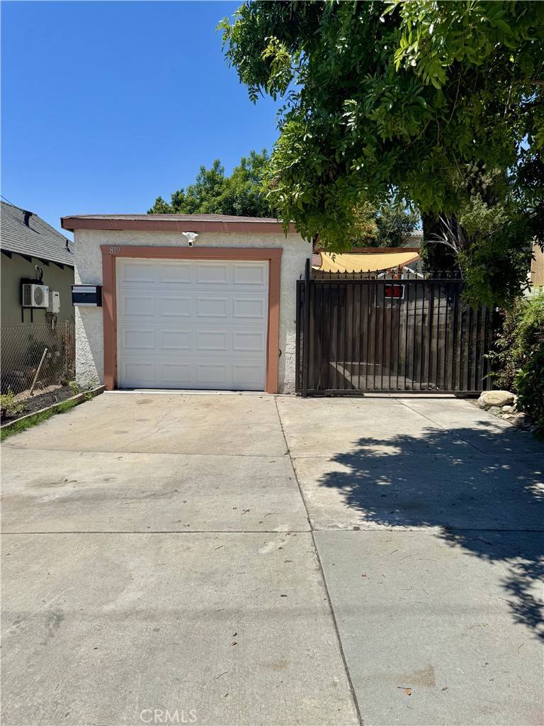 Azusa, CA 91702,819 N Pasadena AVE