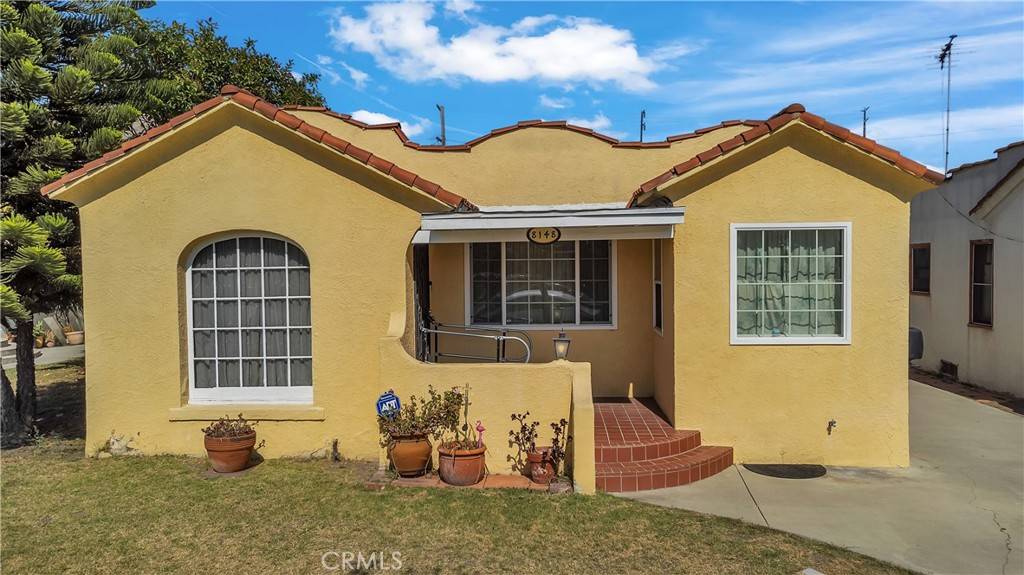 South Gate, CA 90280,8148 Madison AVE