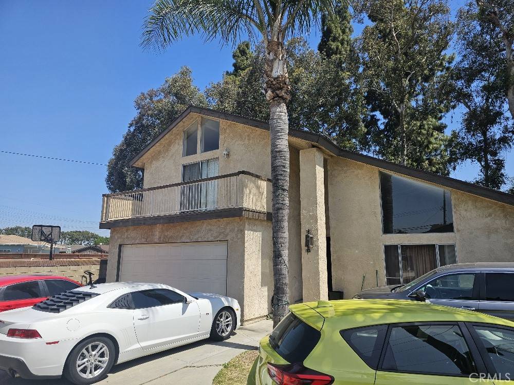 Downey, CA 90241,7023 Pellet ST