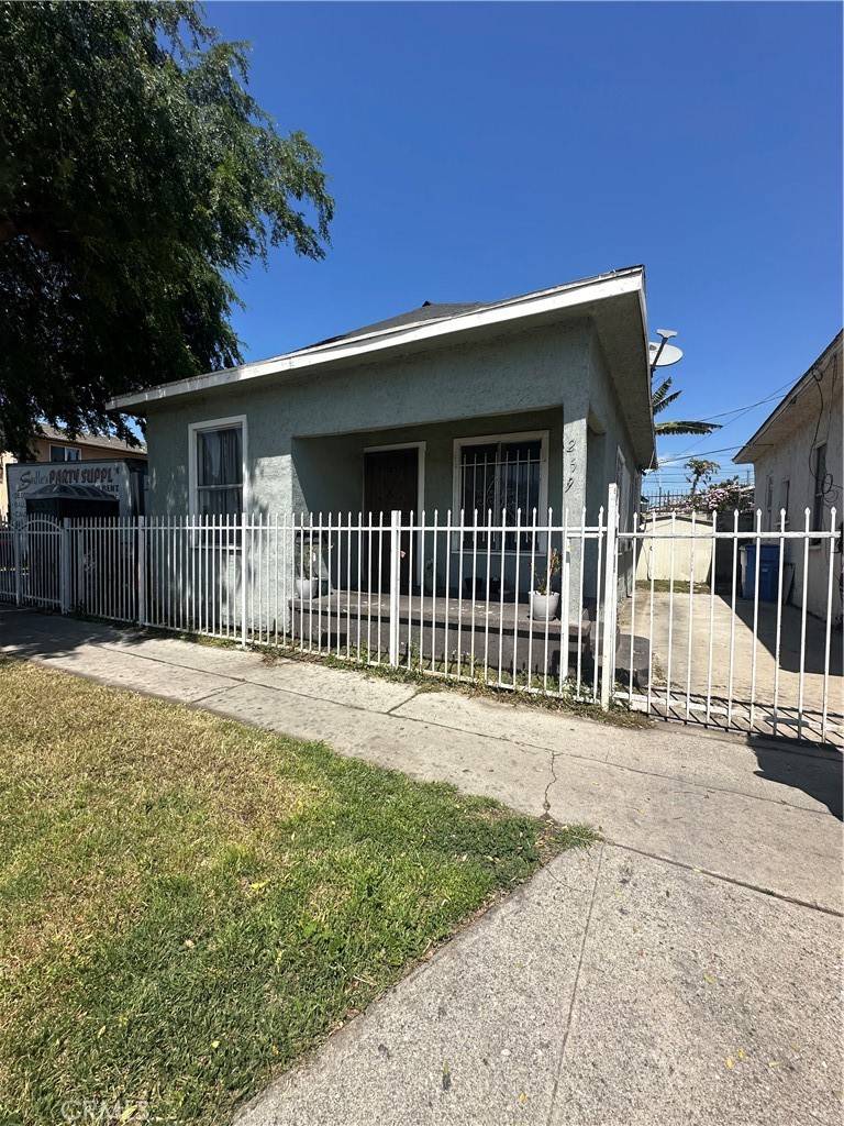 Los Angeles, CA 90003,259 E 84th PL