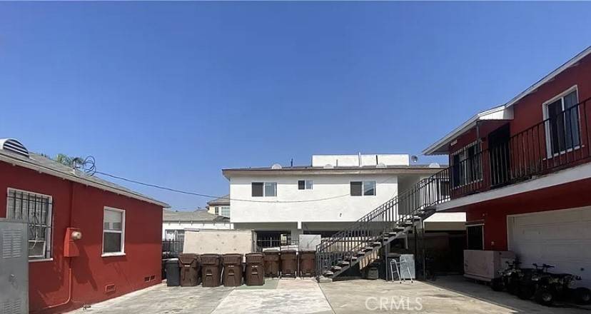 Compton, CA 90221,202 N Sloan AVE