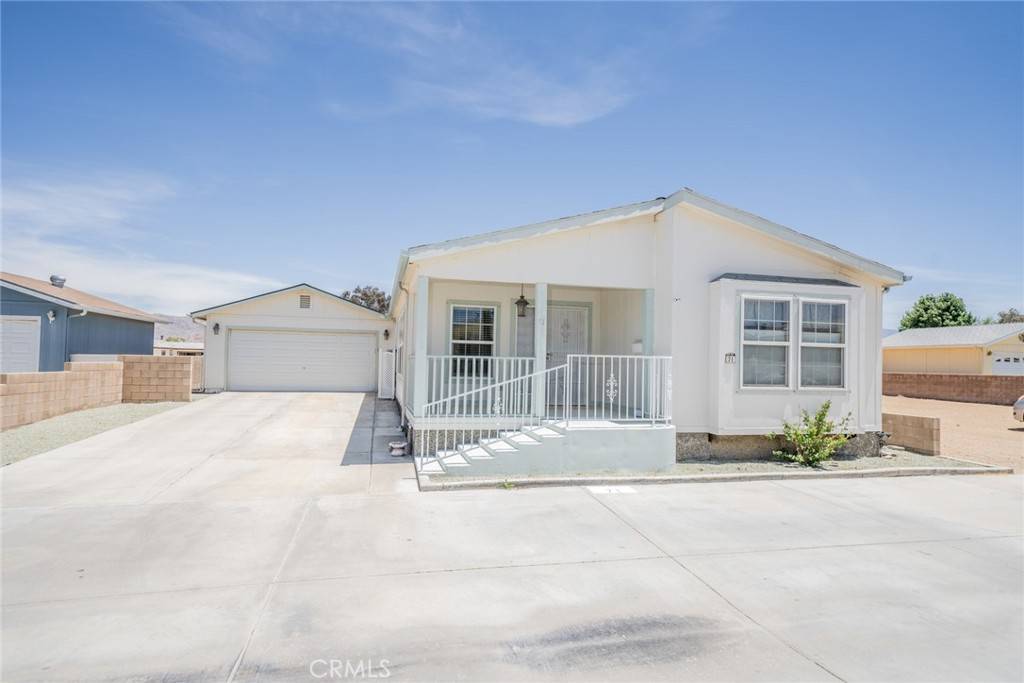 Apple Valley, CA 92308,22241 Nisqually RD #71