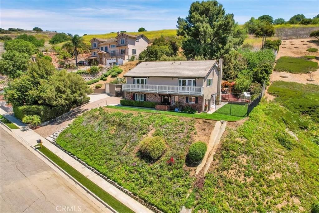 Brea, CA 92823,386 Olinda DR
