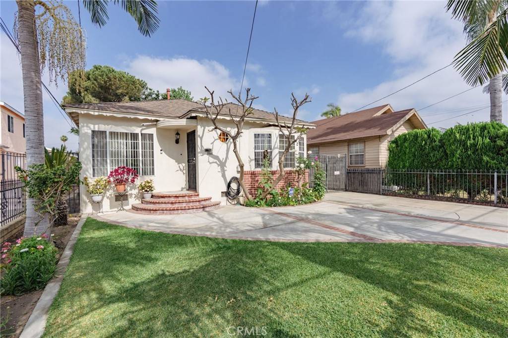 Huntington Park, CA 90255,5933 Fishburn AVE