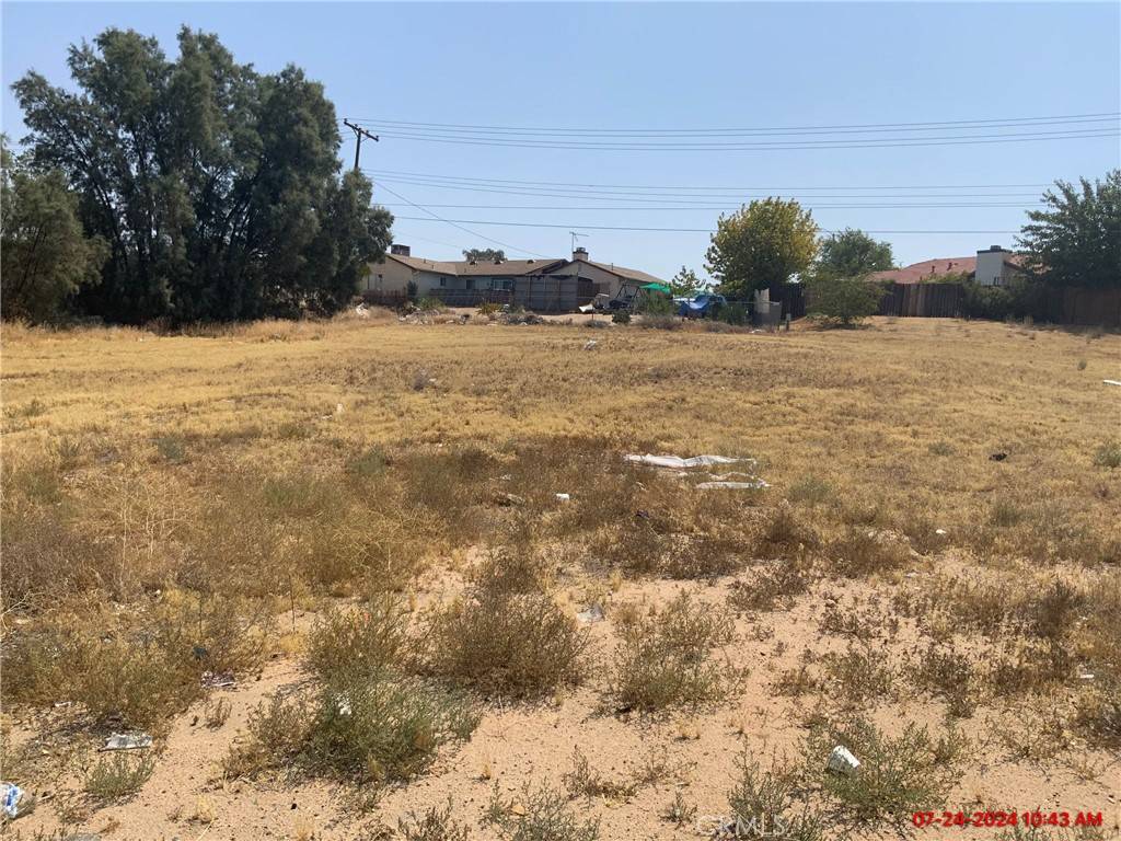 Victorville, CA 92395,0 Hesperia RD