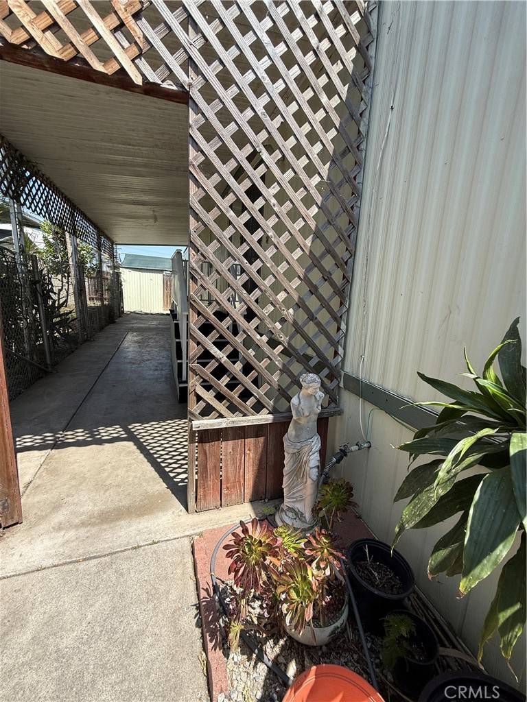 Paramount, CA 90723,16707 Garfield Ave #1414