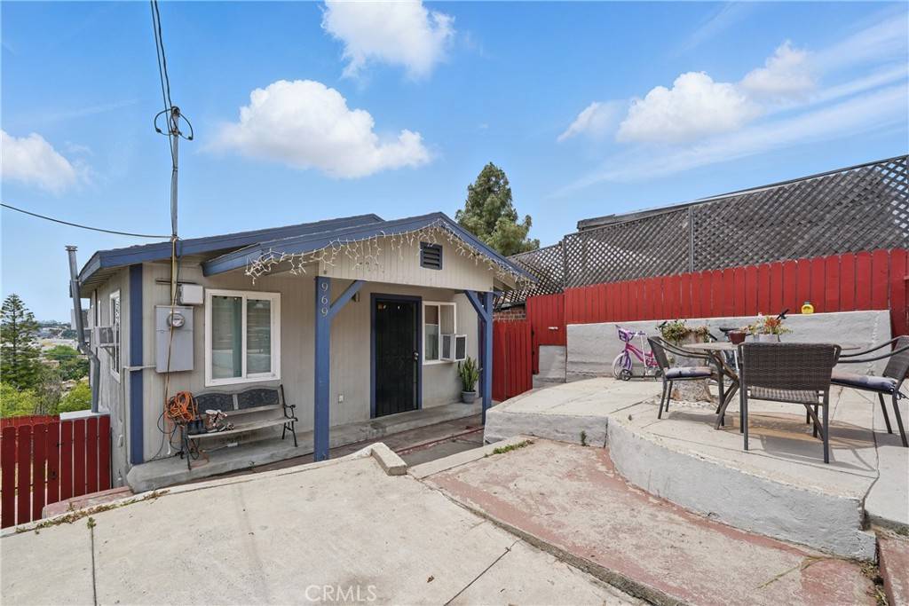 Los Angeles, CA 90063,969 Van Pelt Ave