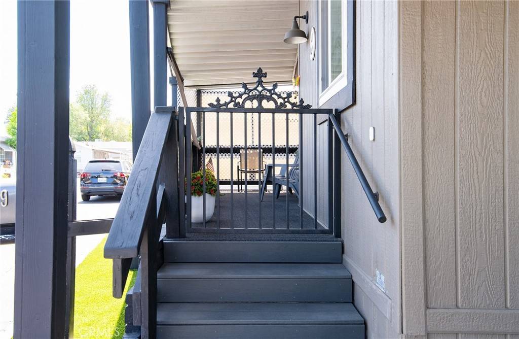 Placentia, CA 92870,161 E Orangethorpe AVE #9