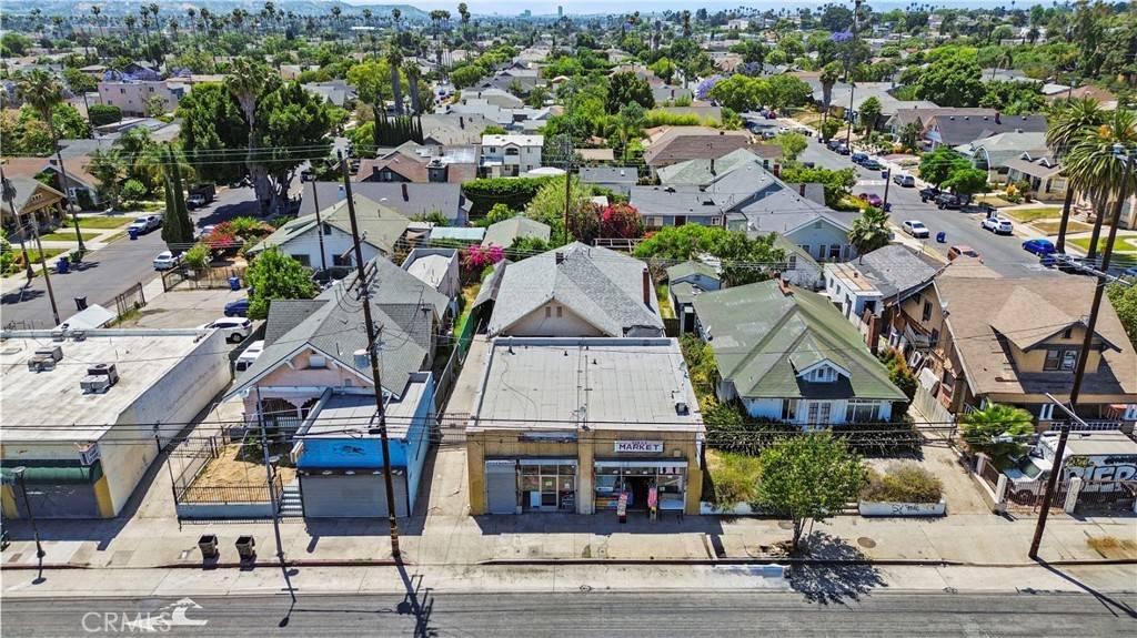 Los Angeles, CA 90018,2815 S Western AVE