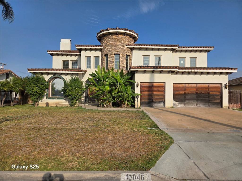Downey, CA 90240,10040 Mattock AVE