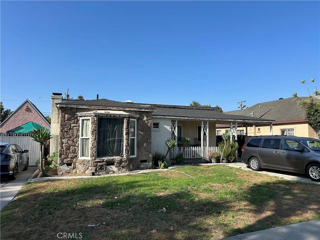 Lynwood, CA 90262,3617 Cedar AVE