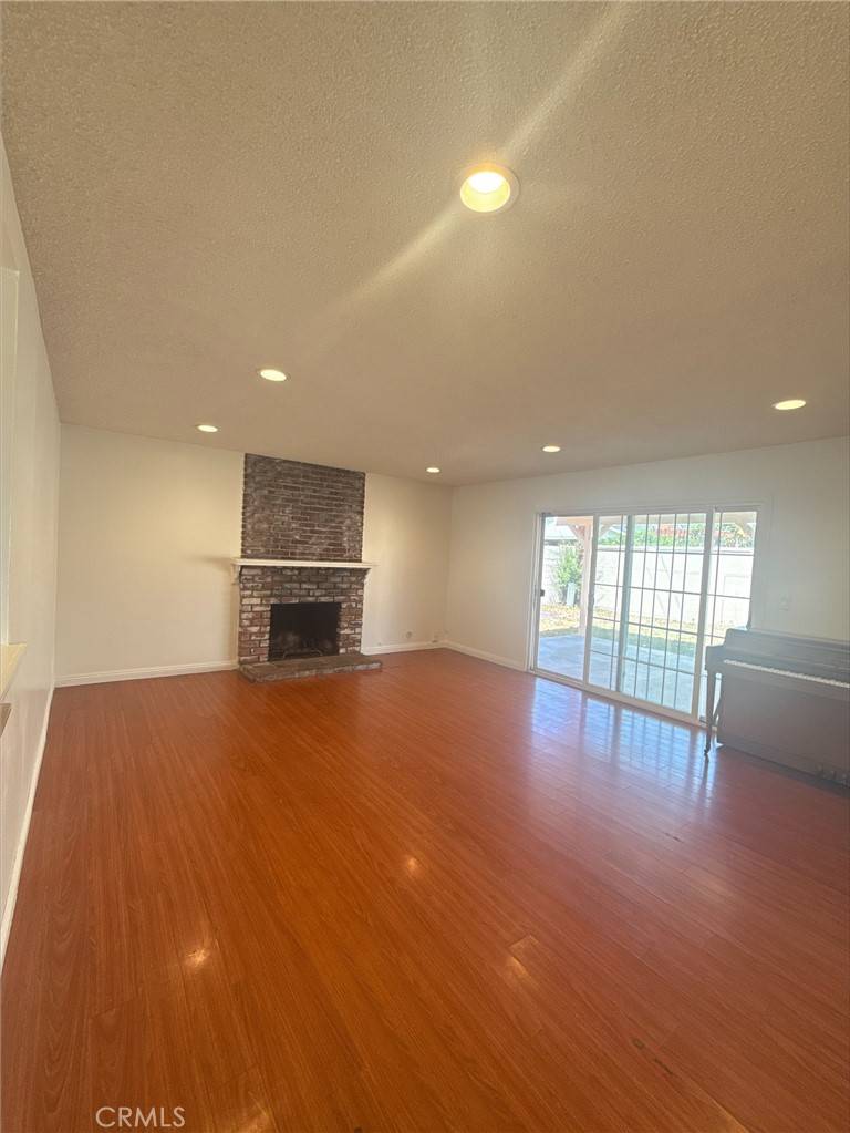 Buena Park, CA 90620,6952 Sandburg DR