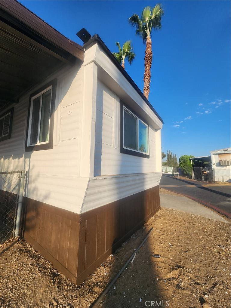 Riverside, CA 92509,3319 AVALON ST #78