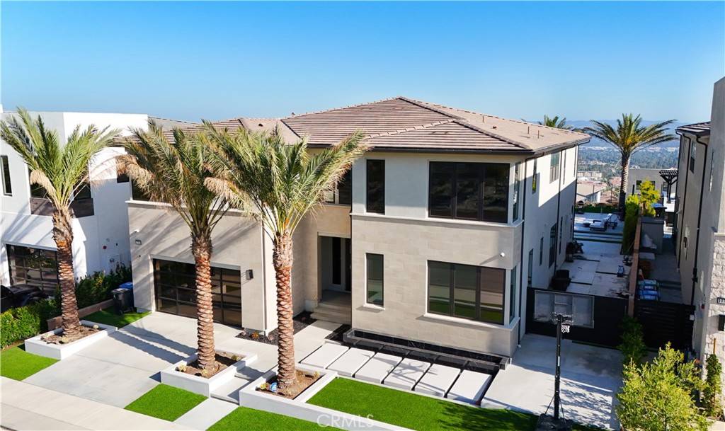 Porter Ranch, CA 91326,11761 N Greenwood DR