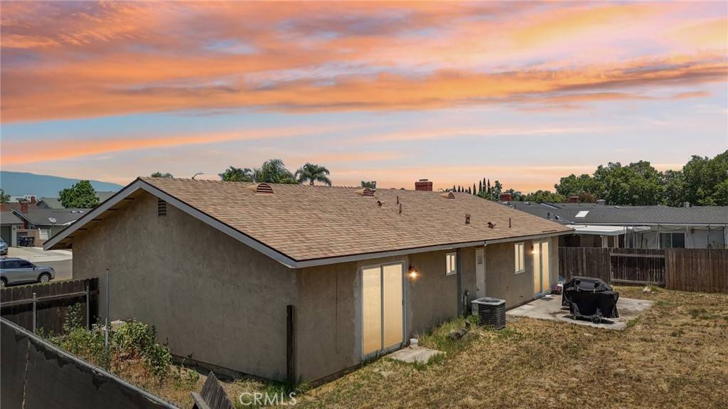 Ontario, CA 91761,2914 E Firecrest CT