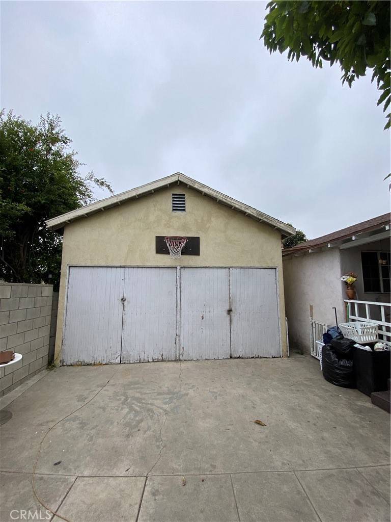 Huntington Park, CA 90255,3373 California ST