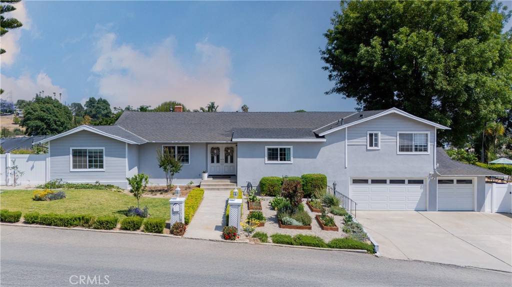 La Habra Heights, CA 90631,1232 Meadowland DR