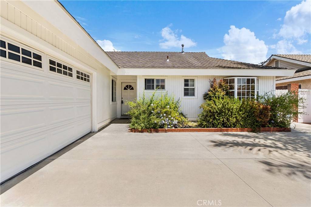Los Alamitos, CA 90720,11752 Pine ST