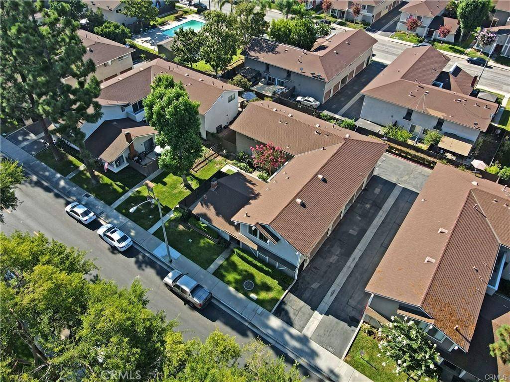 Pomona, CA 91767,254 W Grove ST #4