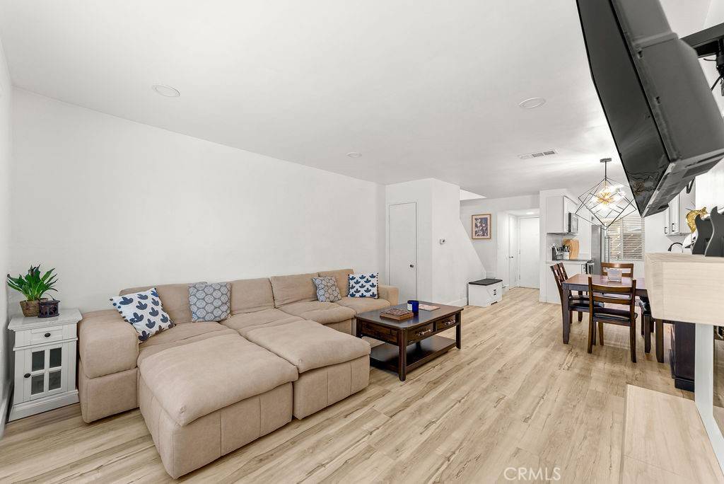 Montebello, CA 90640,1745 Neil Armstrong Ave #104