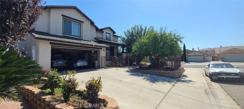 Hesperia, CA 92344,9321 Dragon Tree DR