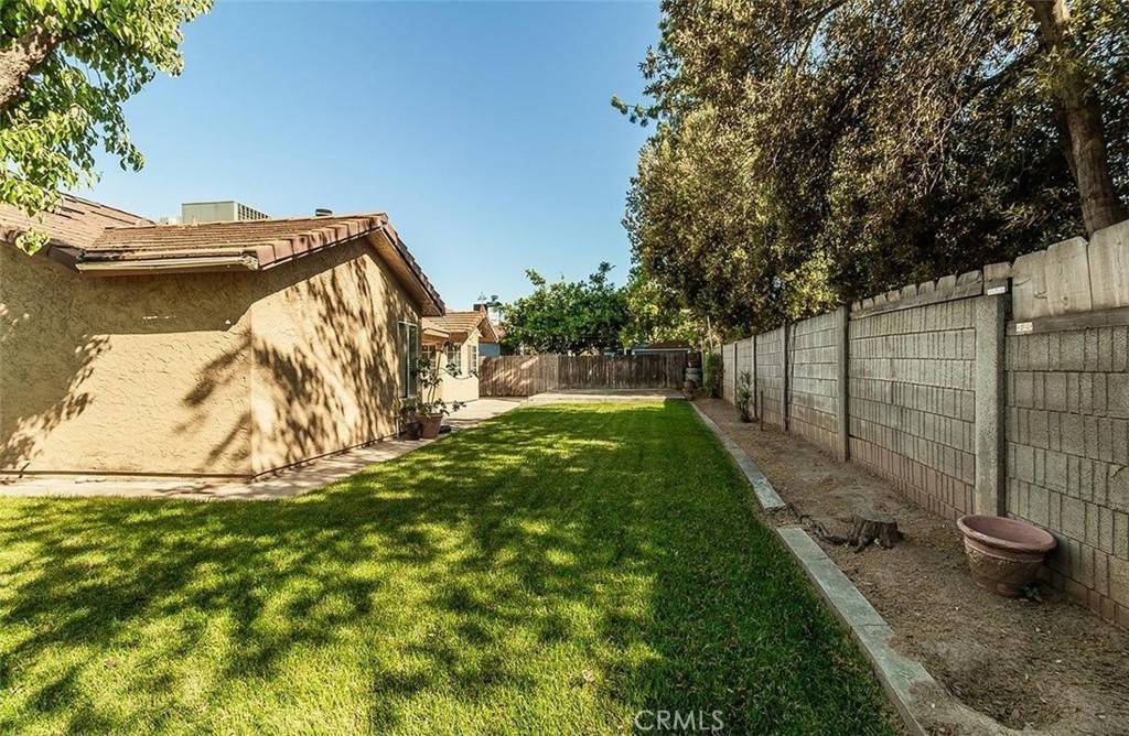 Fresno, CA 93711,6155 N Haslam ave