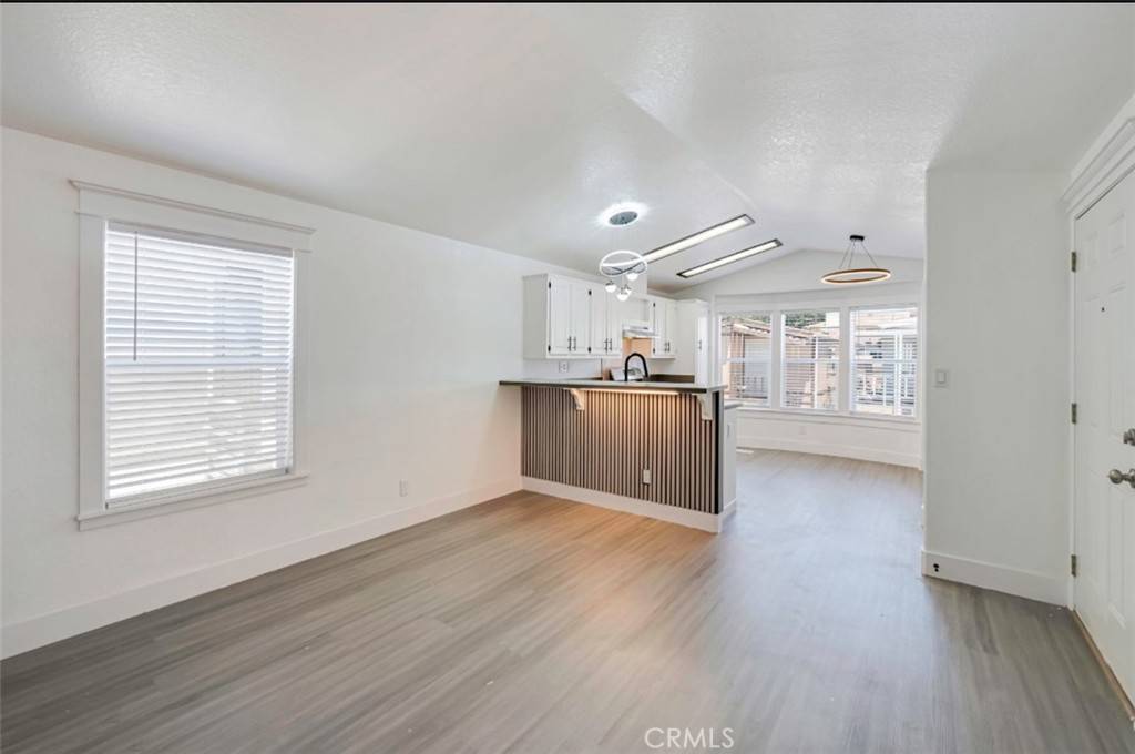 Bellflower, CA 90706,17820 Lakewood BLVD #31