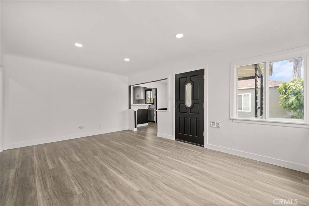 Lynwood, CA 90262,4239 Brewster AVE