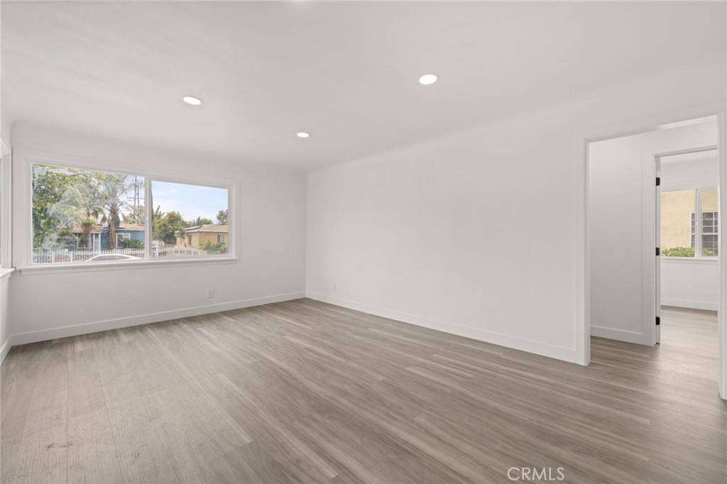 Lynwood, CA 90262,4239 Brewster AVE