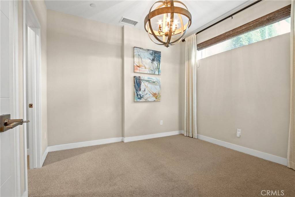 Montebello, CA 90640,1019 Sequoia PL