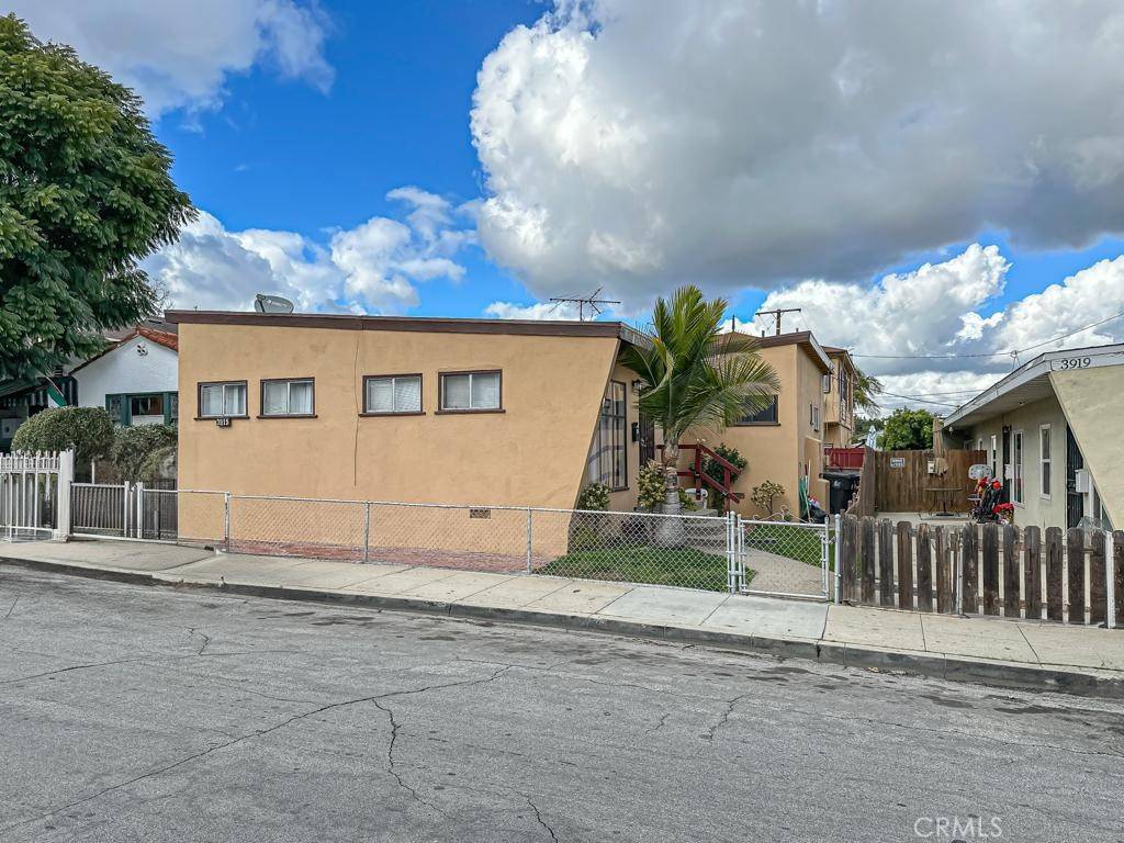 Long Beach, CA 90804,3915 E 11th ST