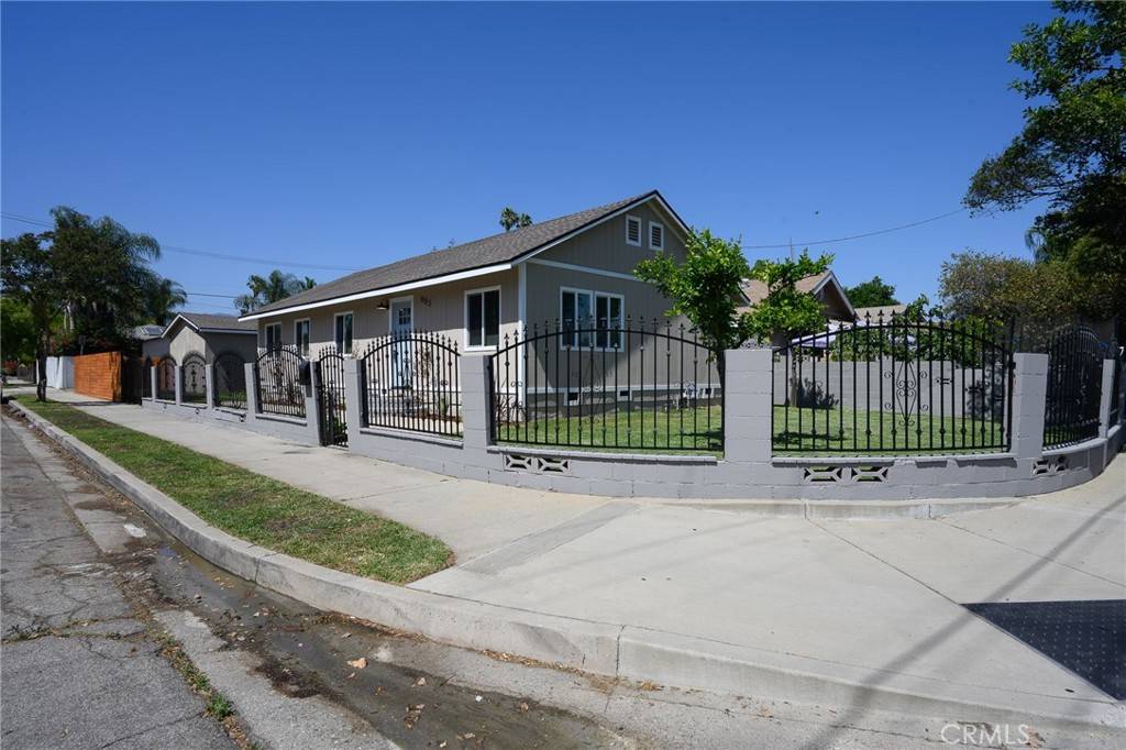 Pomona, CA 91766,903 E 7th ST