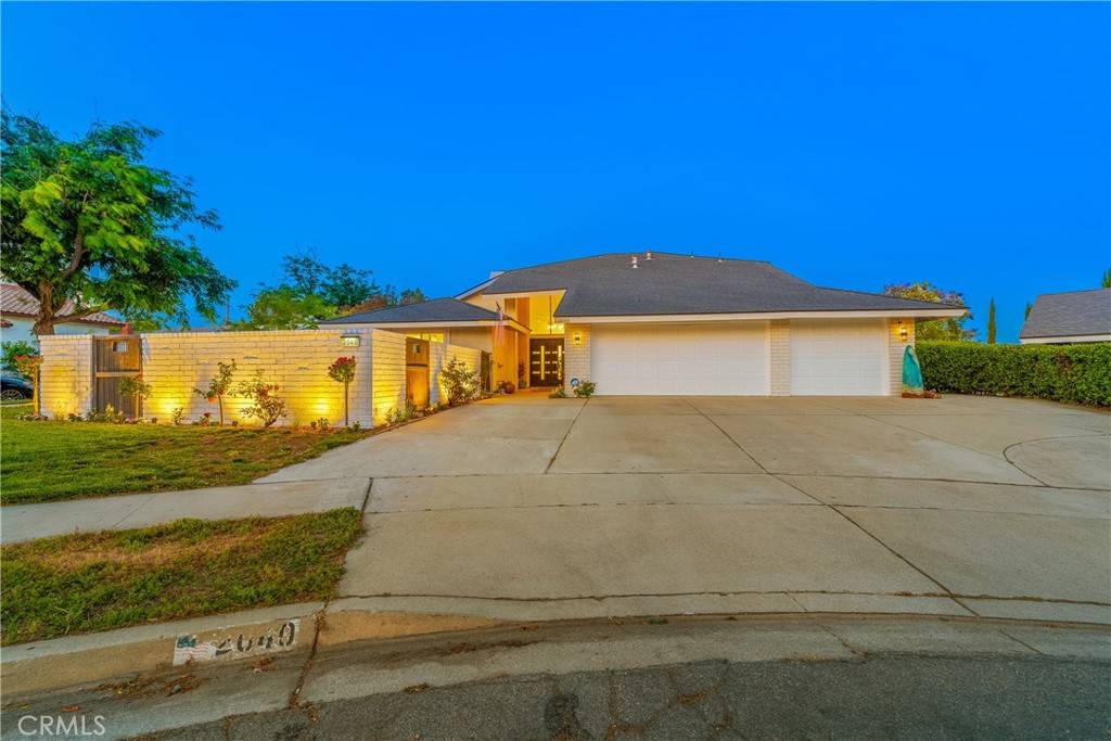 Claremont, CA 91711,2040 Cape Cod CT