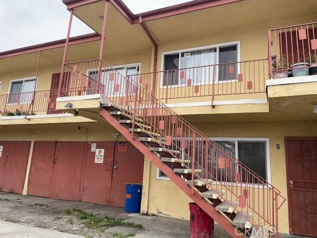 South Gate, CA 90280,2844 Ardmore AVE