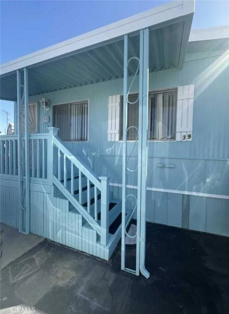 Bellflower, CA 90706,8723 Artesia #39