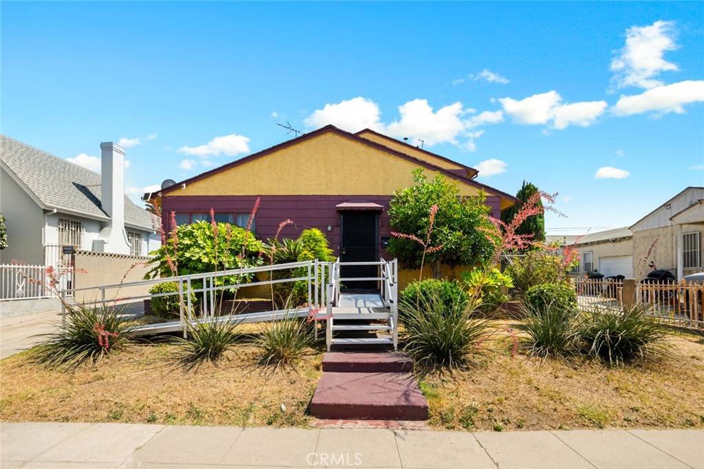 Los Angeles, CA 90047,1426 W 83rd St