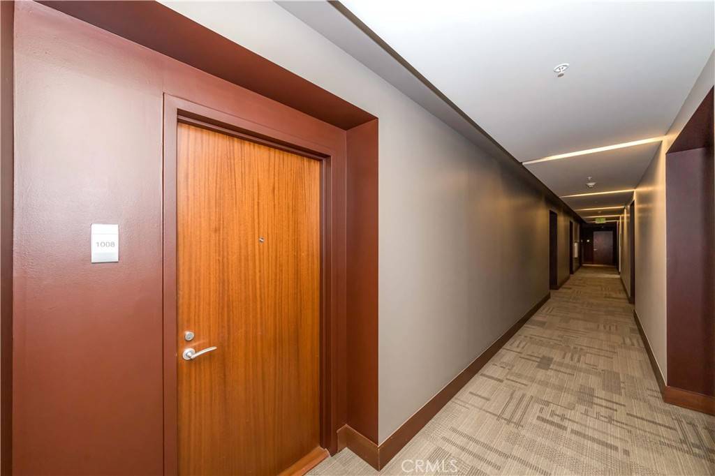 Los Angeles, CA 90015,1155 S Grand AVE #1008