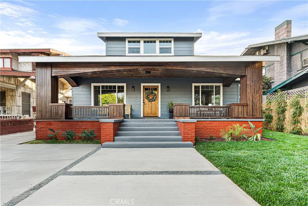 Los Angeles, CA 90004,229 S Kingsley DR