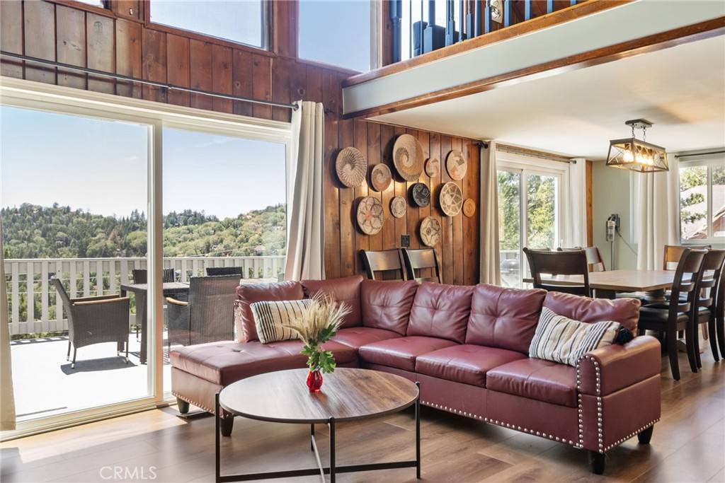 27814 North Bay RD Lake Arrowhead, CA 92352