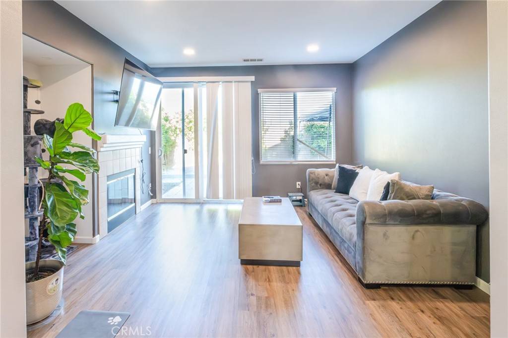 San Jacinto, CA 92583,1896 Hawthorne ST