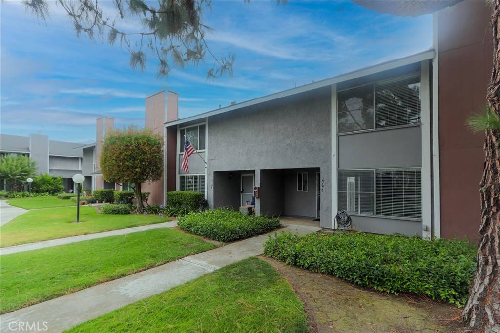 Westminster, CA 92683,6186 Hefley ST #13