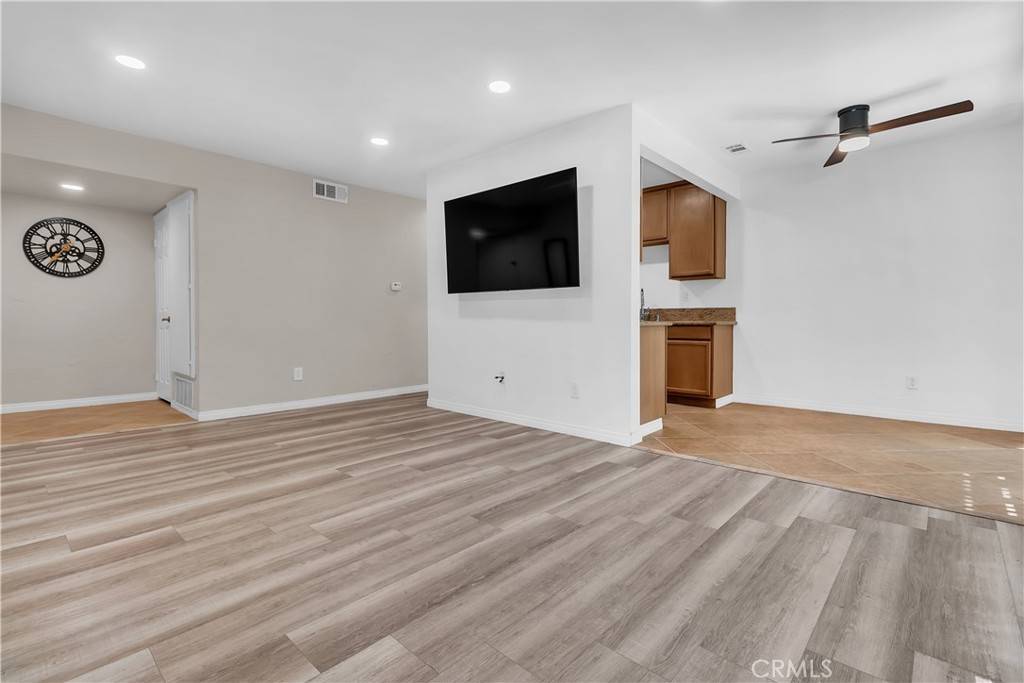 La Habra, CA 90631,1480 W Lambert RD #289