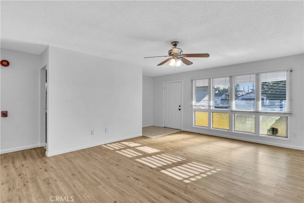 Victorville, CA 92395,14147 Arrowhead DR