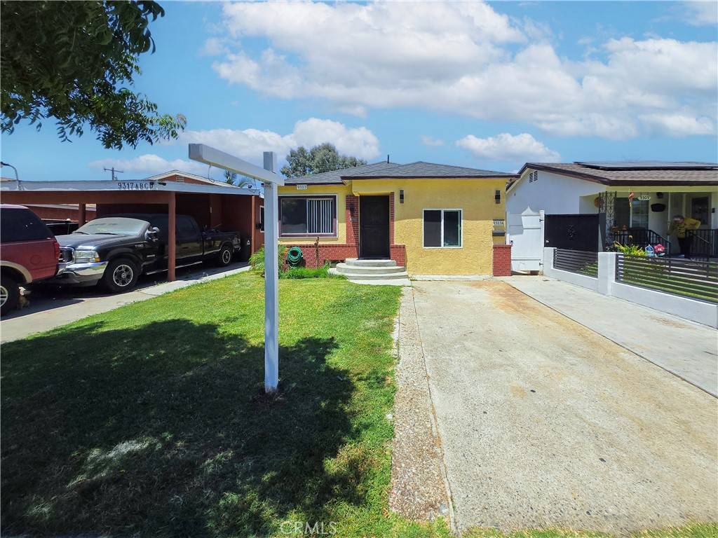 South Gate, CA 90280,9313 Dearborn AVE